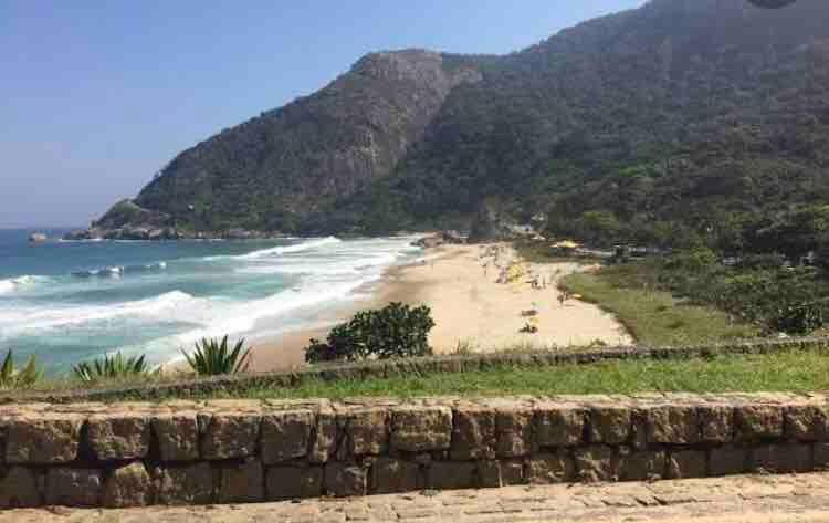 And Mountain - Recreio Dos Bandeirantes Rio de Janeiro